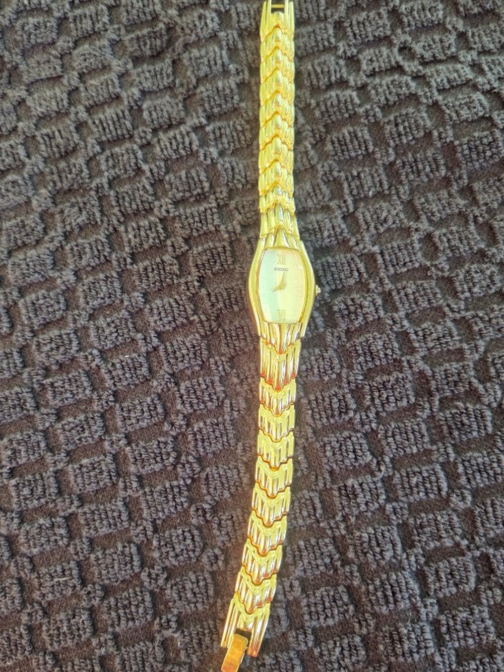 Vintage Seiko Gold-Tone Snake Link Dress Watch White Roman Dial